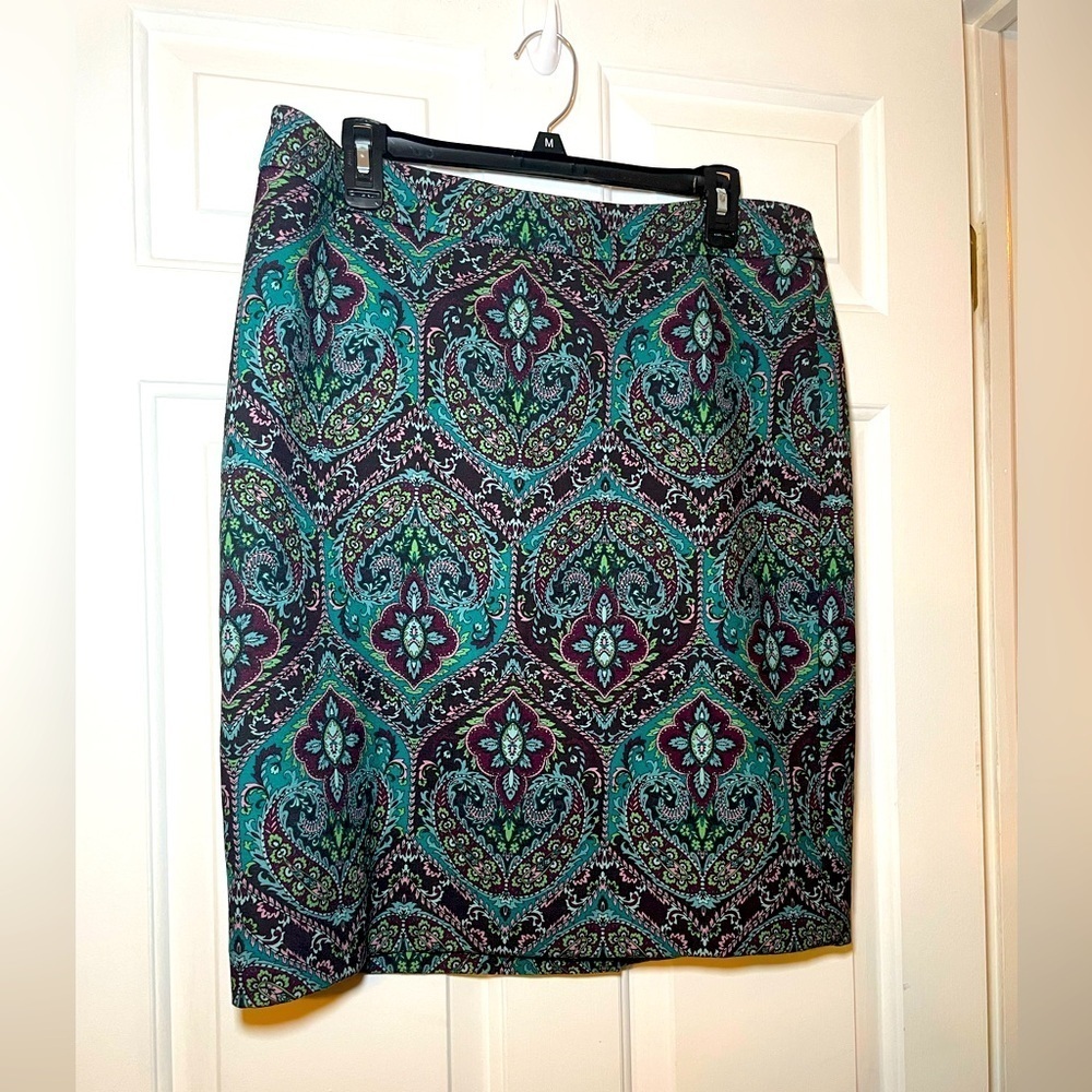 Talbots Woman’s Paisley Knot Skirt Size 14P Purples Blues Brown Greens Lined